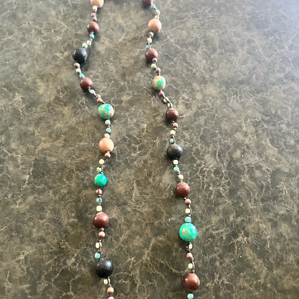 Elegant Beaded Necklace with Earthy Tones